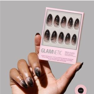 Glamnetic Press-On Nails